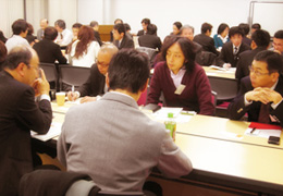 写真5.HCDに関する規格化/認定活動